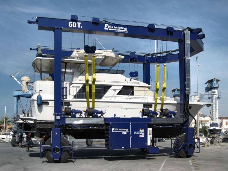 travellift marine