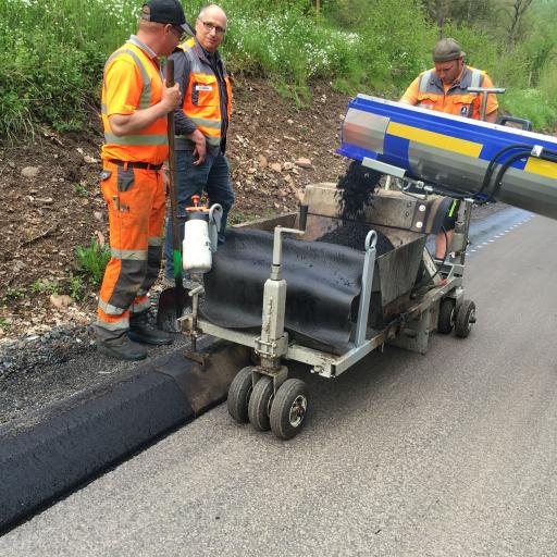 asphalt bordsteinfertiger