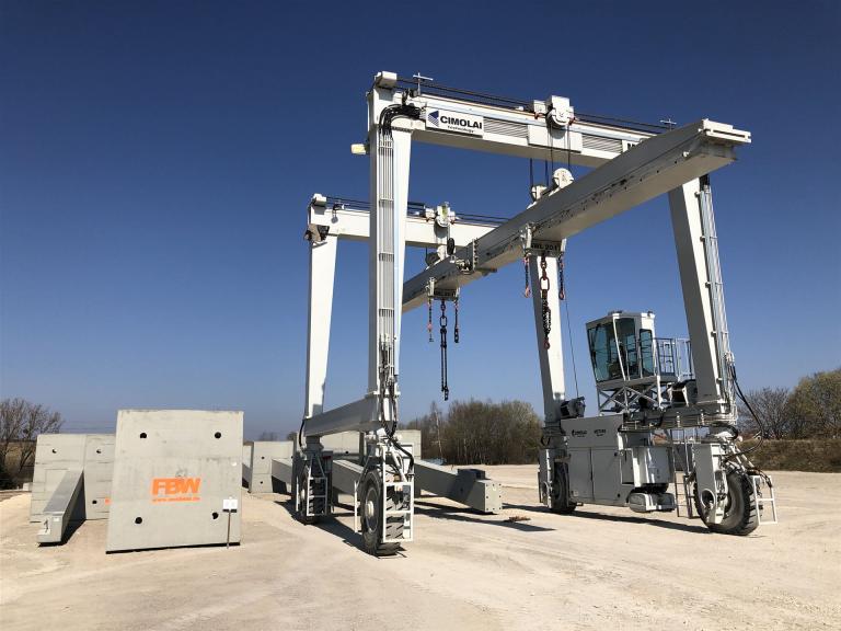 Straddle Carroer Fertigteilwerk